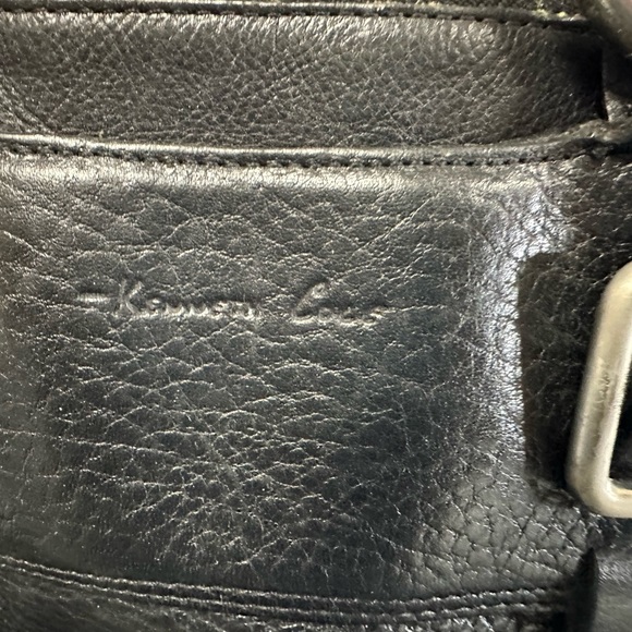Kenneth Cole Black Leather Large Handbag - Picture 2 of 2